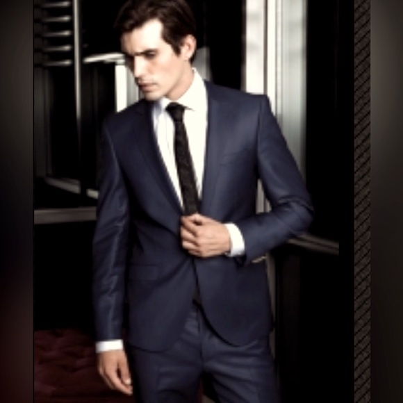 Business/ Special Occasions suits - Picture 2 of 3